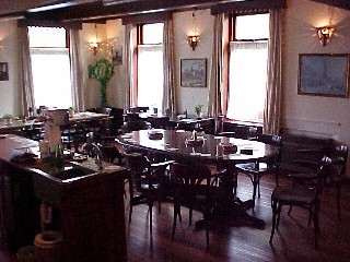 page7_clip_image001 De Stamtoafel